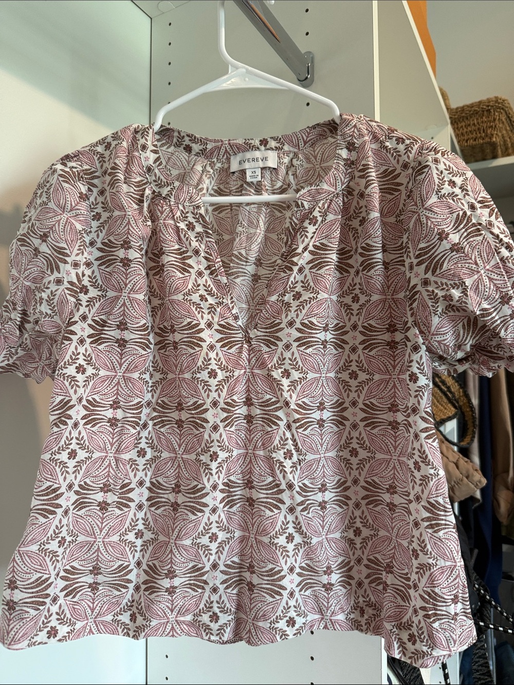 Evereve Rose-Pink and White Printed Short Sleeve Peasant Blouse